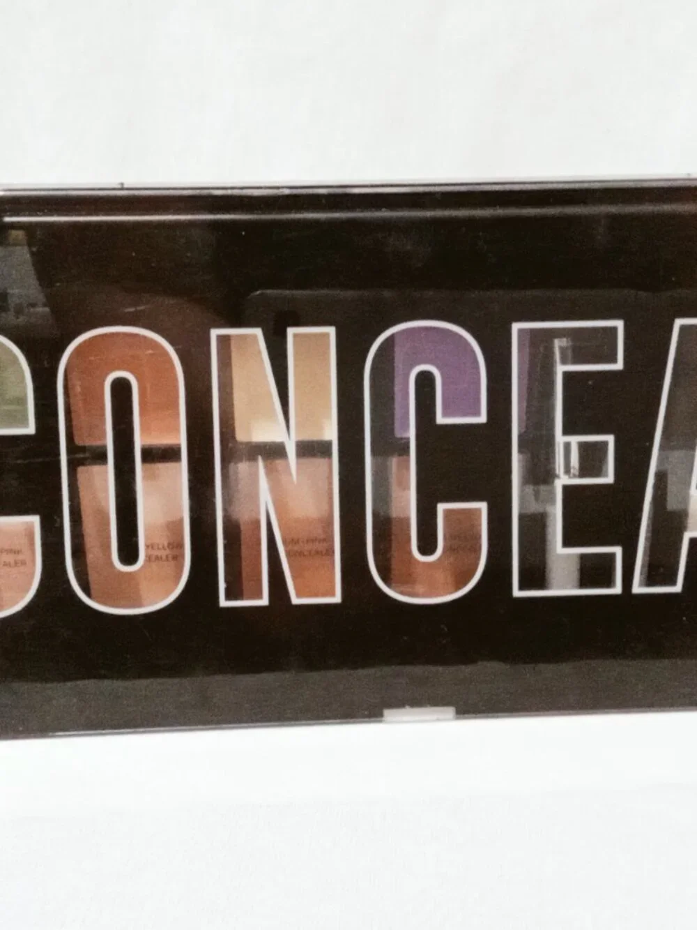 PROFUSION CONCEAL CONCEALER PALETTE Makeup Coverup